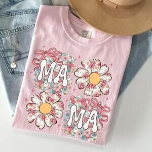 Floral Mama Shirt With Bow, Coquette Mom T Shirt, Cute Daisy Mama Tee